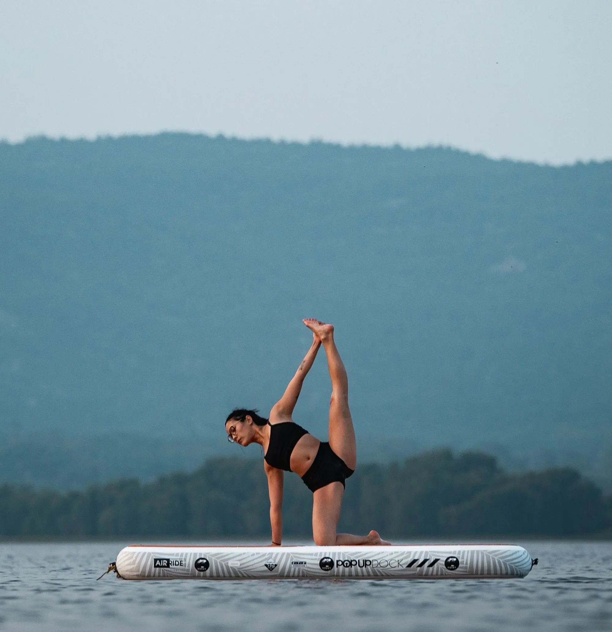 POPUP DOCK 8 X 7 - Inflatable Dock - POPboardco. - HQ - www.vamolife.com