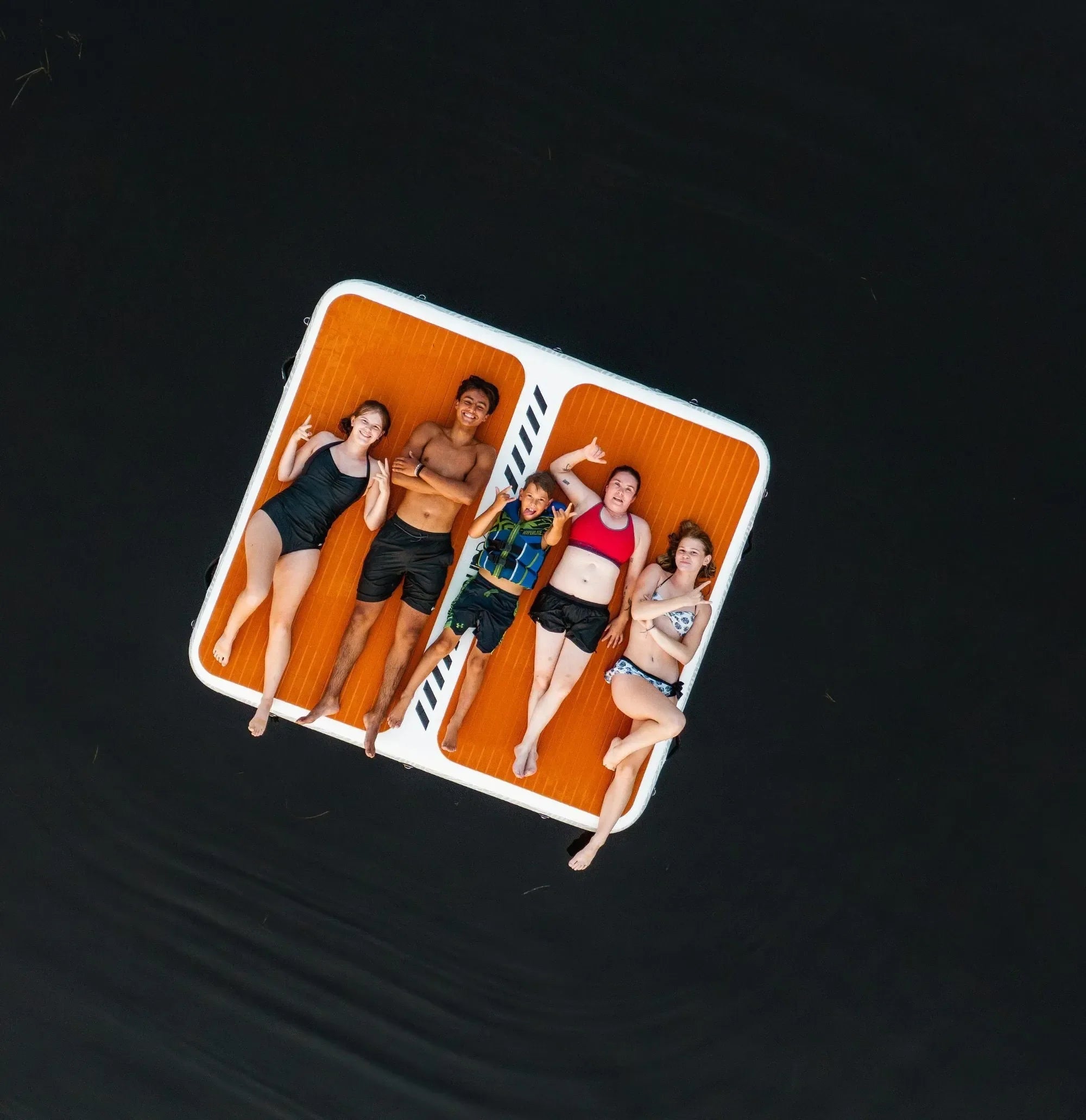 POPUP DOCK 8 X 7 - Inflatable Dock - POPboardco. - HQ - www.vamolife.com